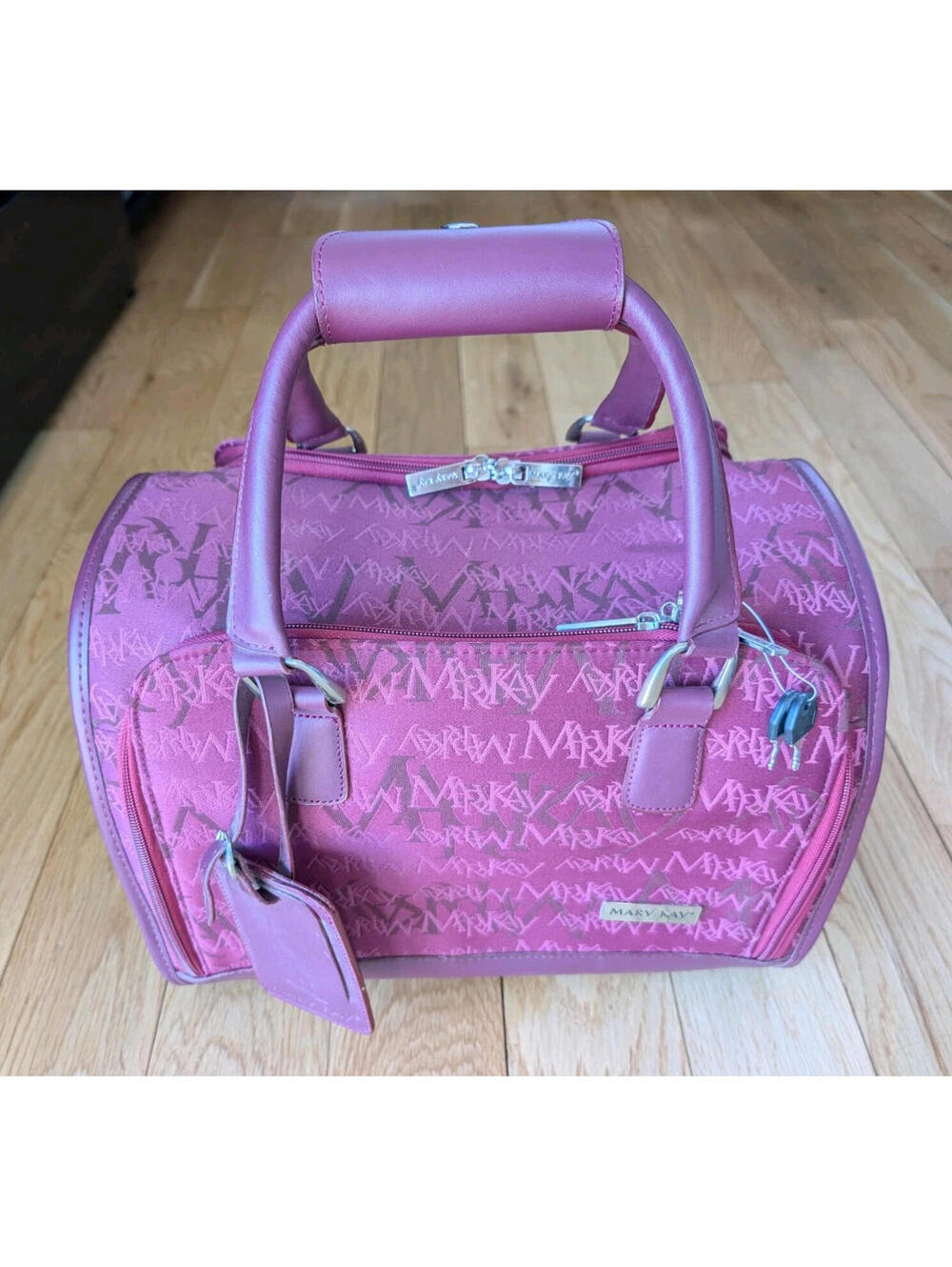 Mary Kay Consultant Traveling Luggage Bag Makeup Storage Case Organizer Carry On